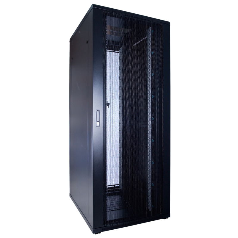 47U serverskab med perforeret dørmål: 600x800x2200mm (BxDxH)