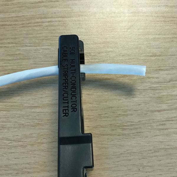 Afisolering af UTP-kabel